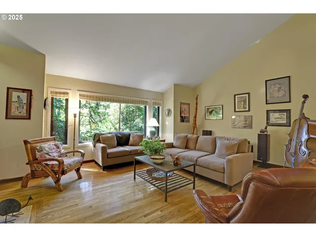 $875,000 | 1125 Southwest Westwood Court, Portland, OR 97239