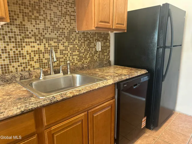 $14,400 | 97 Ten Broeck Street, Unit 3, Albany, NY 12210