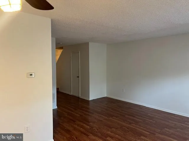 $3,500 | 304 Hampshire Drive, Plainsboro, NJ 08536