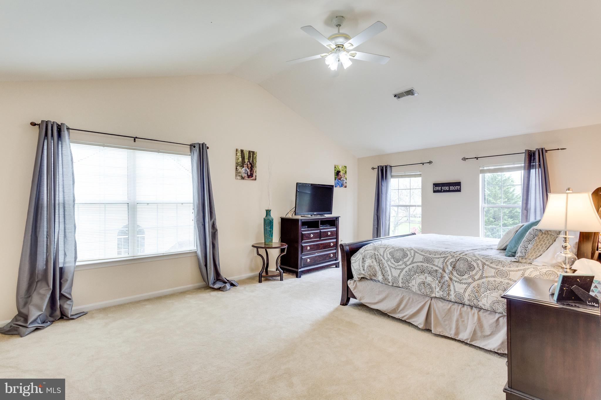6801 Newington Road Lorton, VA 22079 - Photo 16 of 30 Bedroom (Master)