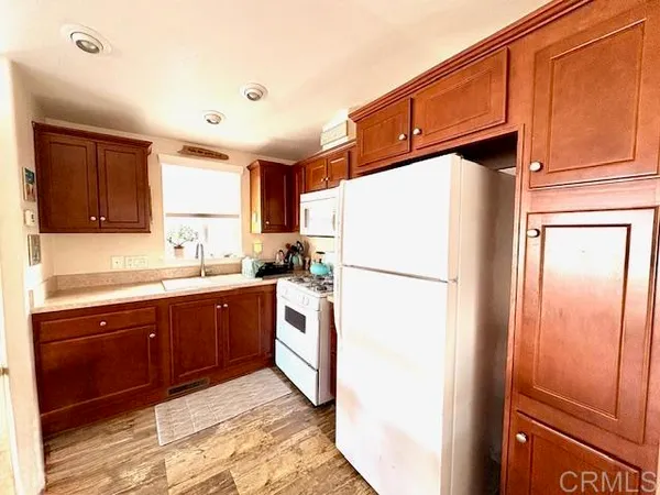 $204,500 | 699 North Vulcan Avenue, Unit 56, Encinitas, CA 92024