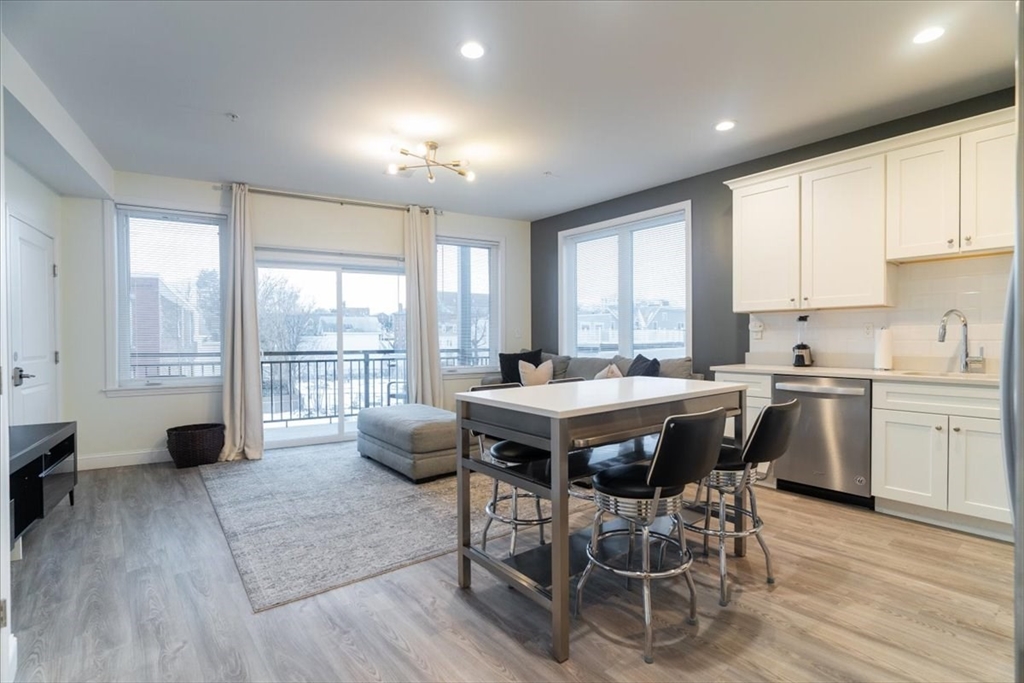 92 George Street, Unit 201 Boston, MA 02119 - Photo 25 of 41 Gallery Image 25