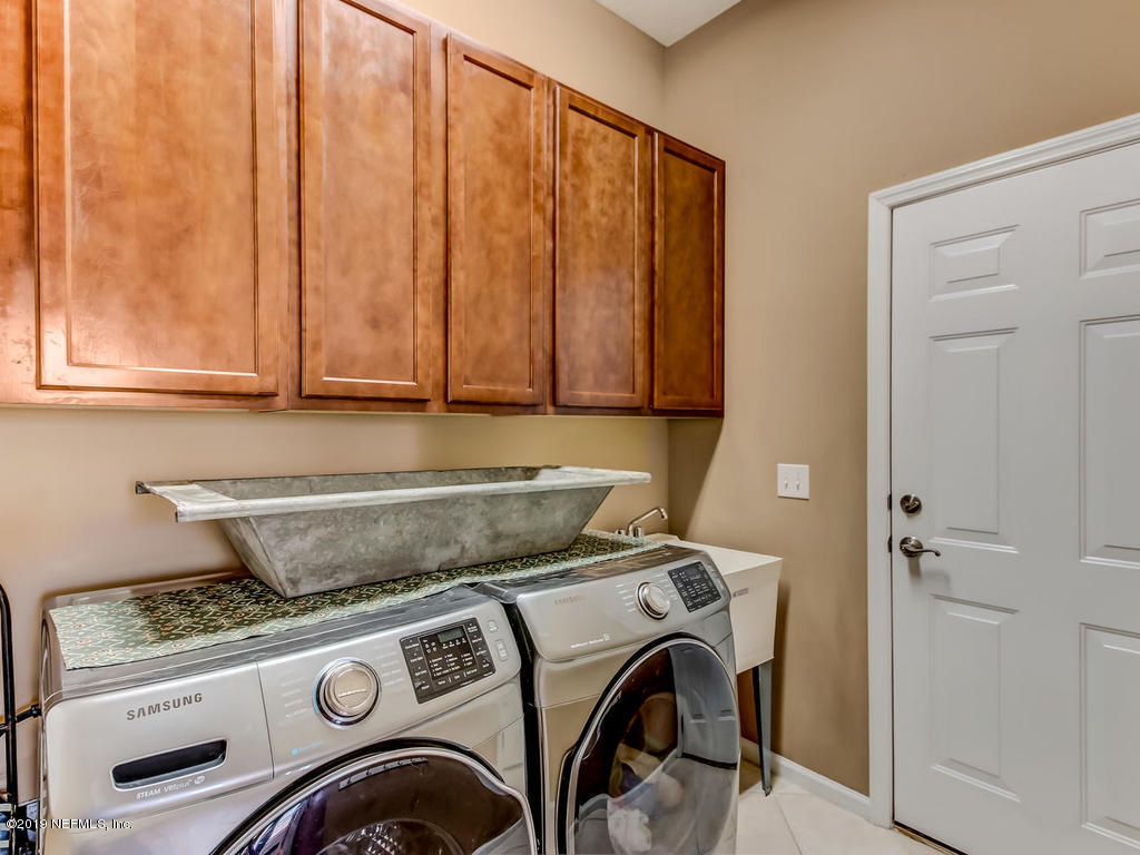2470 Crosswicks Road Fleming Island, FL 32003 - Photo 23 of 99 Laundry Room