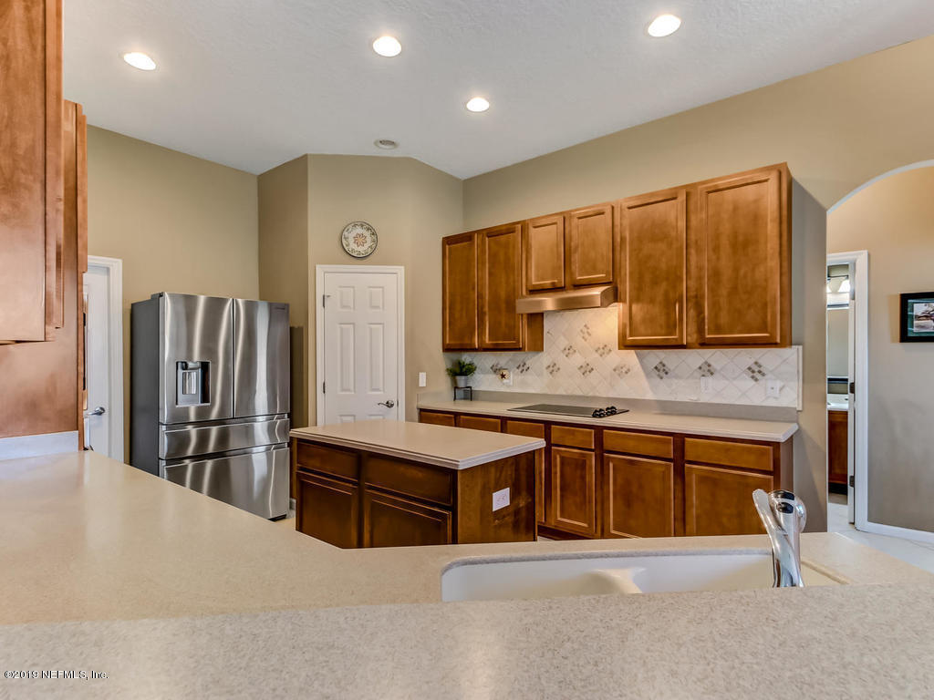 2470 Crosswicks Road Fleming Island, FL 32003 - Photo 63 of 99 Kitchen