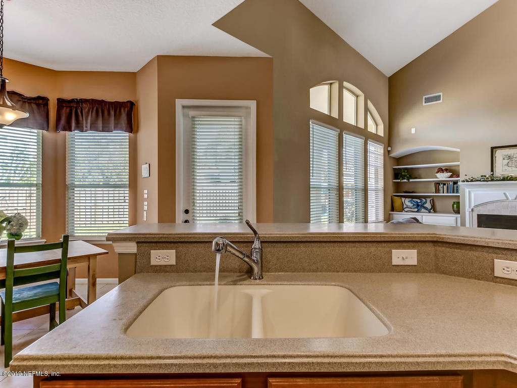 2470 Crosswicks Road Fleming Island, FL 32003 - Photo 64 of 99 Kitchen