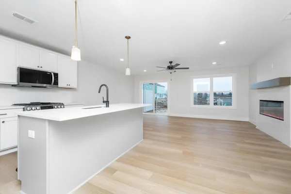 $396,000 | 222 Elkenburg Street, Unit 7, South Haven, MI 49090