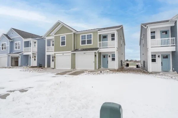 $396,000 | 222 Elkenburg Street, Unit 7, South Haven, MI 49090