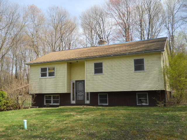 288 Twin Oaks Road Polk, PA 16342 - Photo 1 of 1 Main View