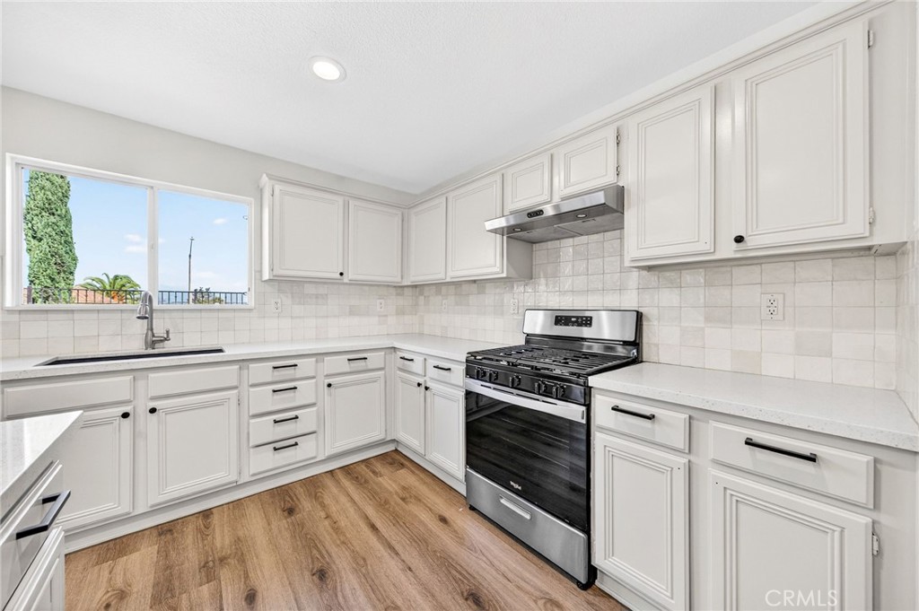 33650 Abbey Road Temecula, CA 92592 - Photo 17 of 61