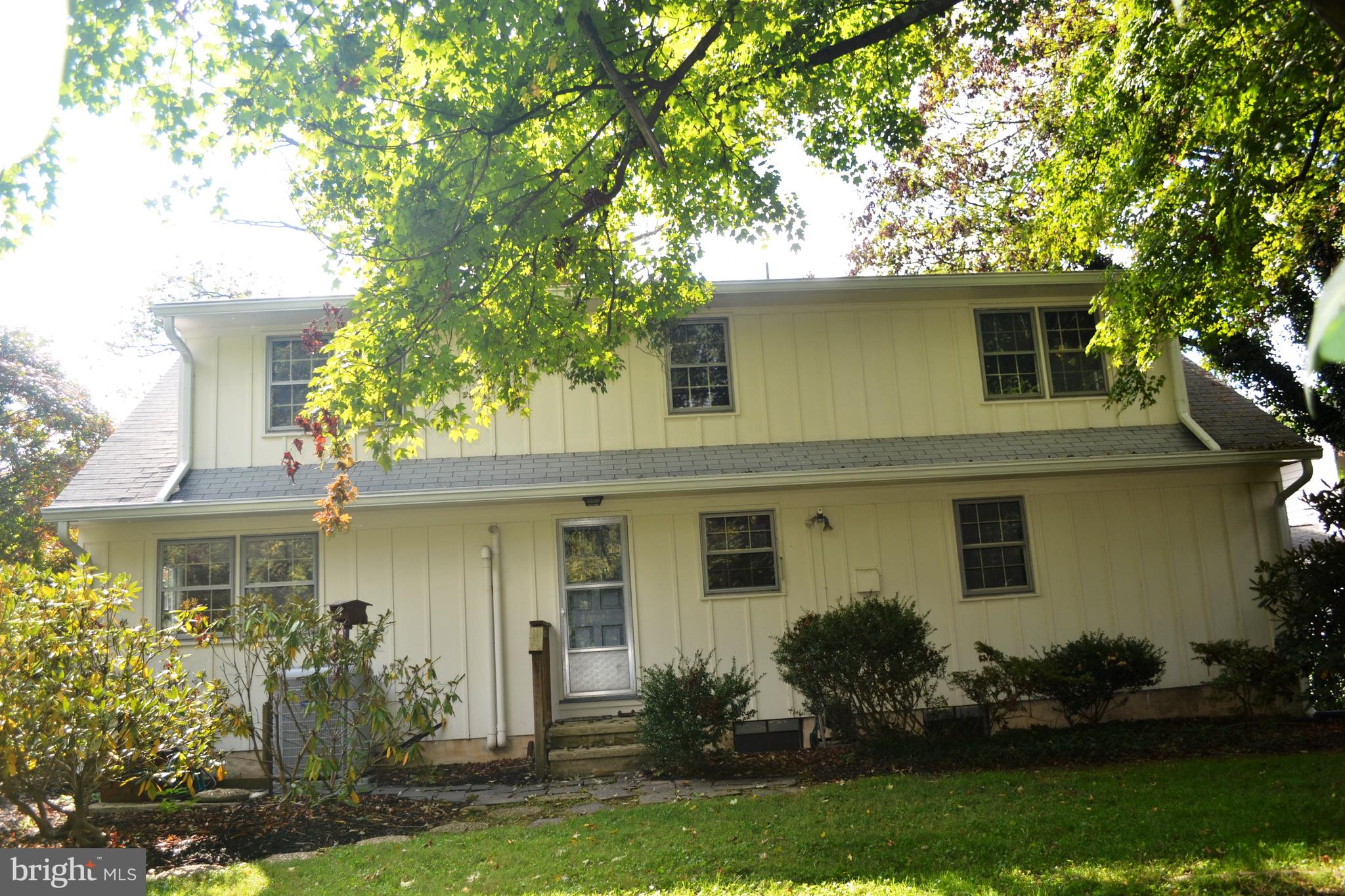14 Ritter Lane Newark, DE 19711 - Photo 26 of 27 Sunlit Back of Home