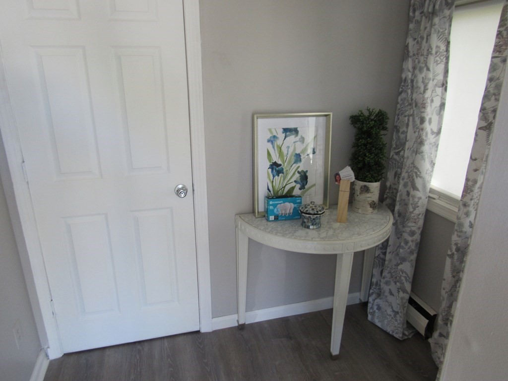 48 Dubois Street Springfield, MA 01151 - Photo 4 of 10