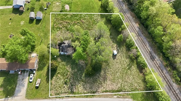 $14,000 | 12058 North 880th Street, Effingham, IL 62401