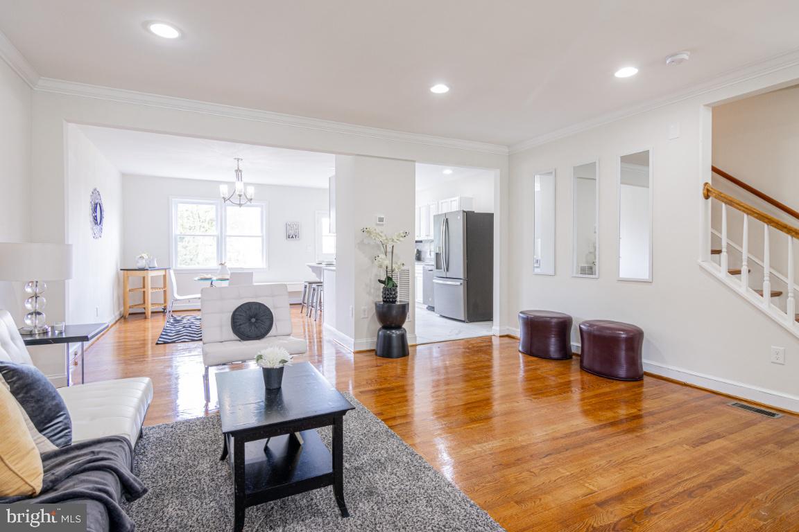 1205 Ramblewood Road Baltimore, MD 21239 - Photo 15 of 43 Gallery Image 15