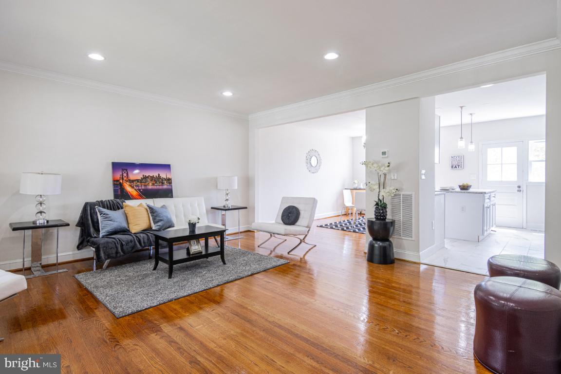 1205 Ramblewood Road Baltimore, MD 21239 - Photo 18 of 43 Gallery Image 18