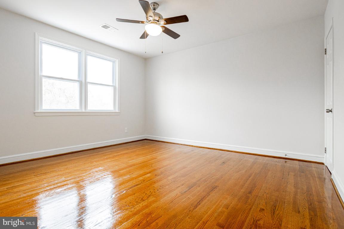 1205 Ramblewood Road Baltimore, MD 21239 - Photo 30 of 43 Gallery Image 30