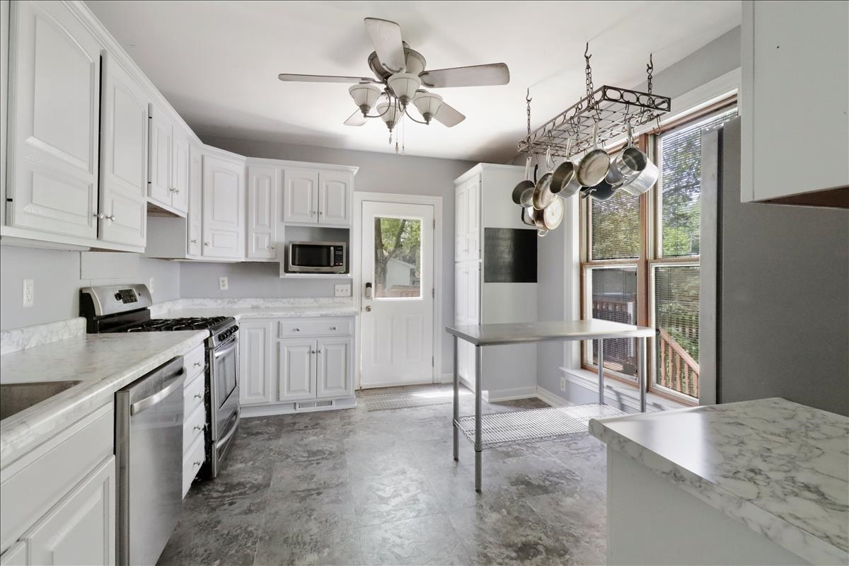 1400 West Governor Street Springfield, IL 62704 - Photo 9 of 37 Gallery Image 9