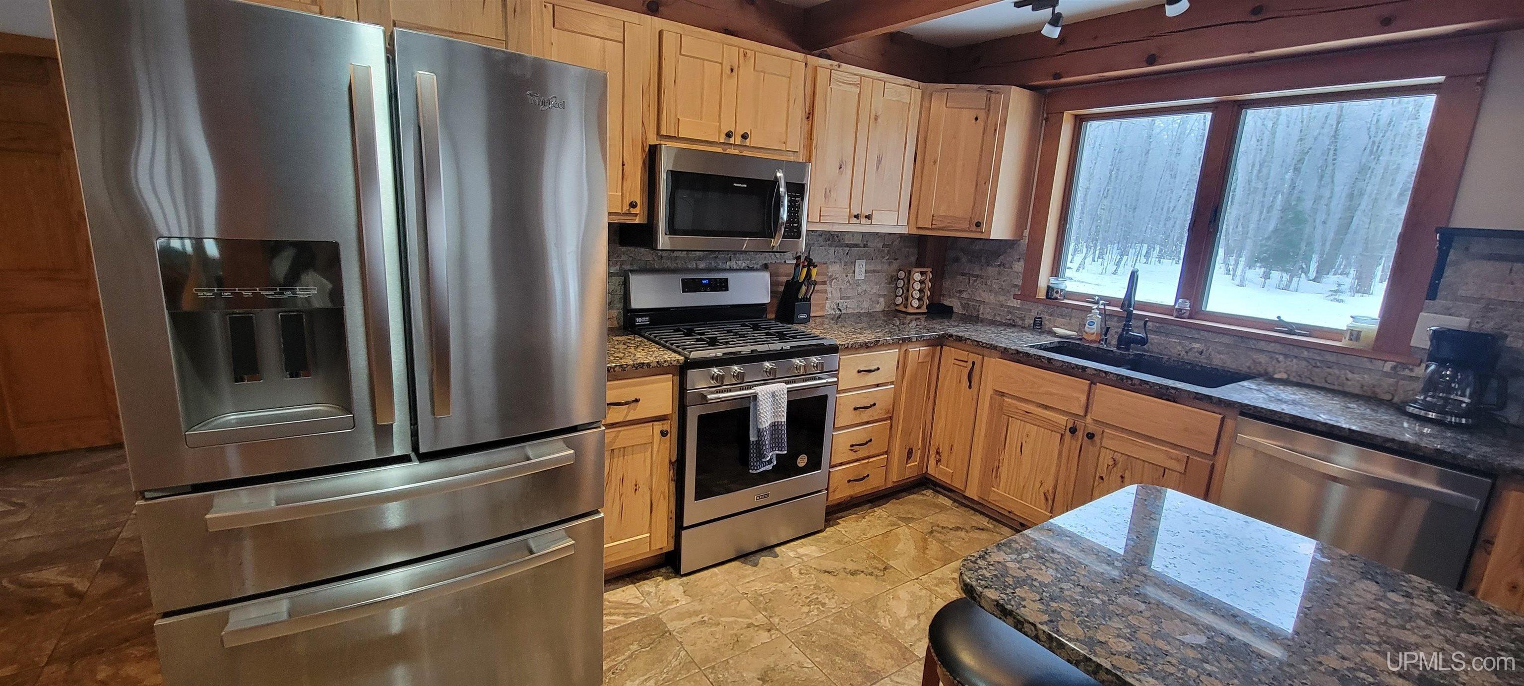 5784 East Maple Ridge 37th Road Rock, MI 49880 - Photo 3 of 50