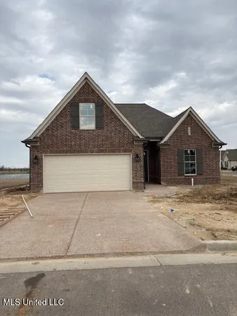 $309,500 | 10518 Camilla Cir Lake, Lake Cormorant, MS 38641