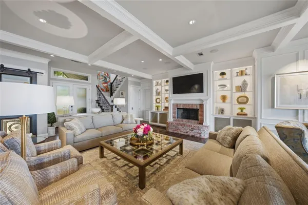 $4,695,000 | 121 St Annes, Mabank, TX 75156