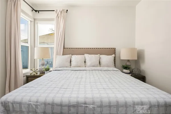 $1,265,000 | 2510 Termino Avenue, Long Beach, CA 90815