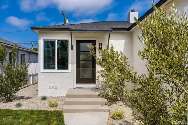 $1,265,000 | 2510 Termino Avenue, Long Beach, CA 90815