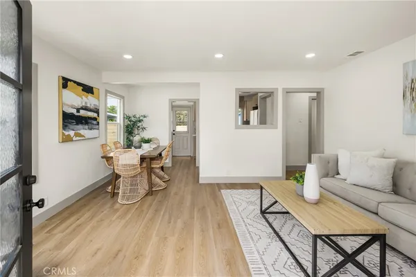 $1,265,000 | 2510 Termino Avenue, Long Beach, CA 90815