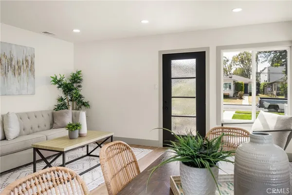 $1,265,000 | 2510 Termino Avenue, Long Beach, CA 90815