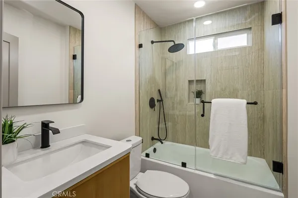 $1,265,000 | 2510 Termino Avenue, Long Beach, CA 90815