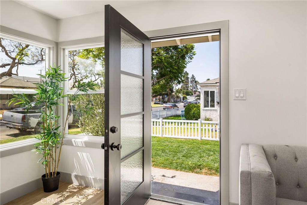 2510 Termino Avenue Long Beach, CA 90815 - Photo 7 of 68