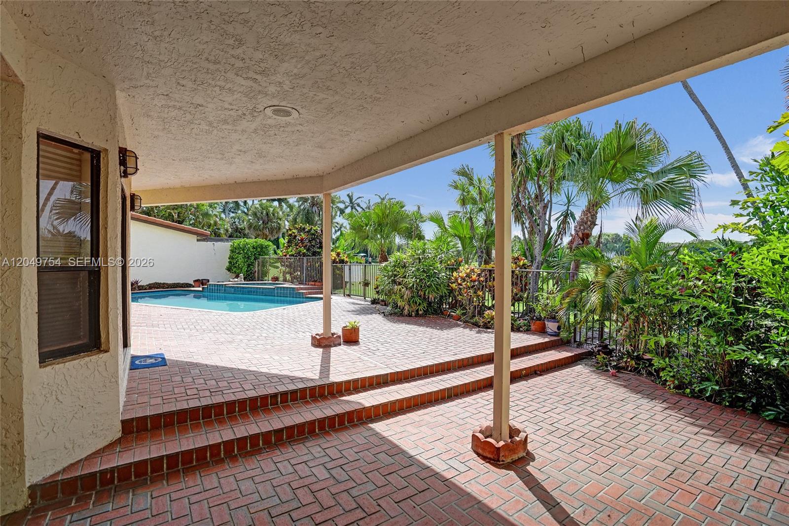 22508 Esplanada Circle Boca Raton, FL 33433 - Photo 8 of 15