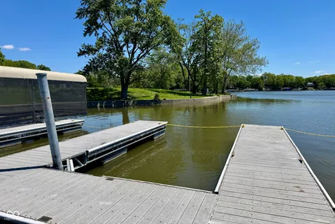 $349,900 | 20971 Shoreline Court, Unit 215, Noblesville, IN 46062