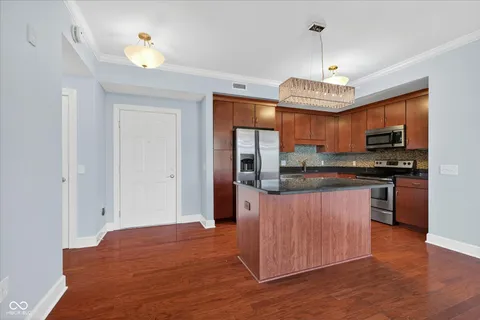 $349,900 | 20971 Shoreline Court, Unit 215, Noblesville, IN 46062