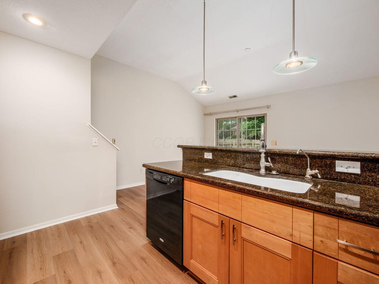 163 Collier Ridge Drive Columbus, OH 43235 - Photo 14 of 36 Looking into Dining Area