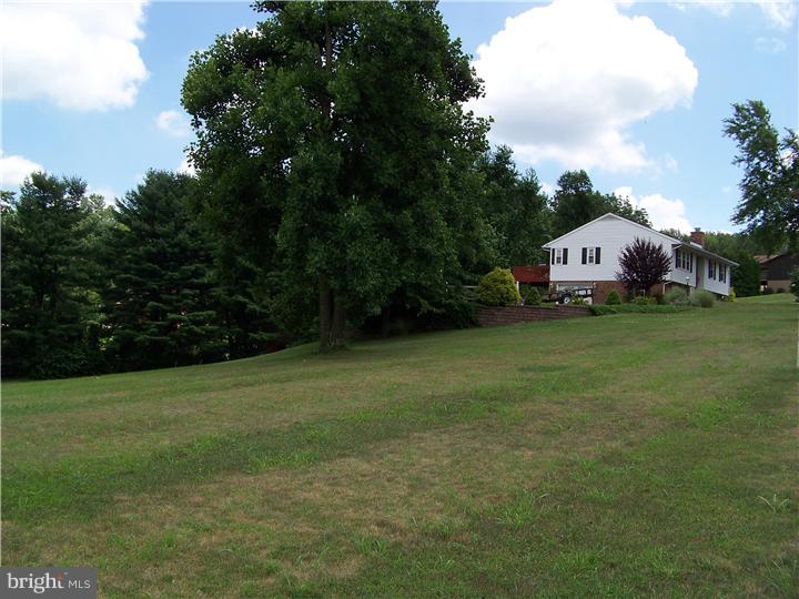 5067 Ridgewood Road Reading, PA 19608 - Photo 21 of 23