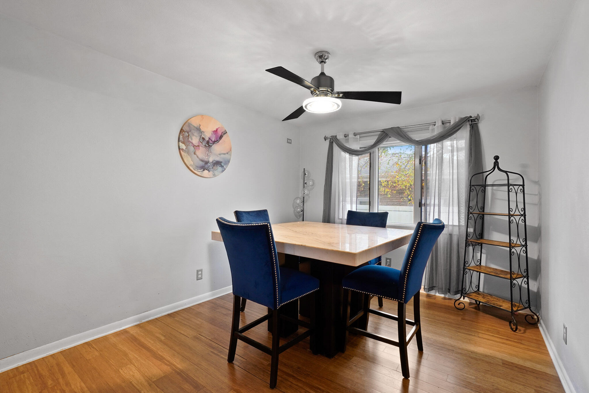 9307 Grace Street Highland, IN 46322 - Photo 12 of 32 2048x1366