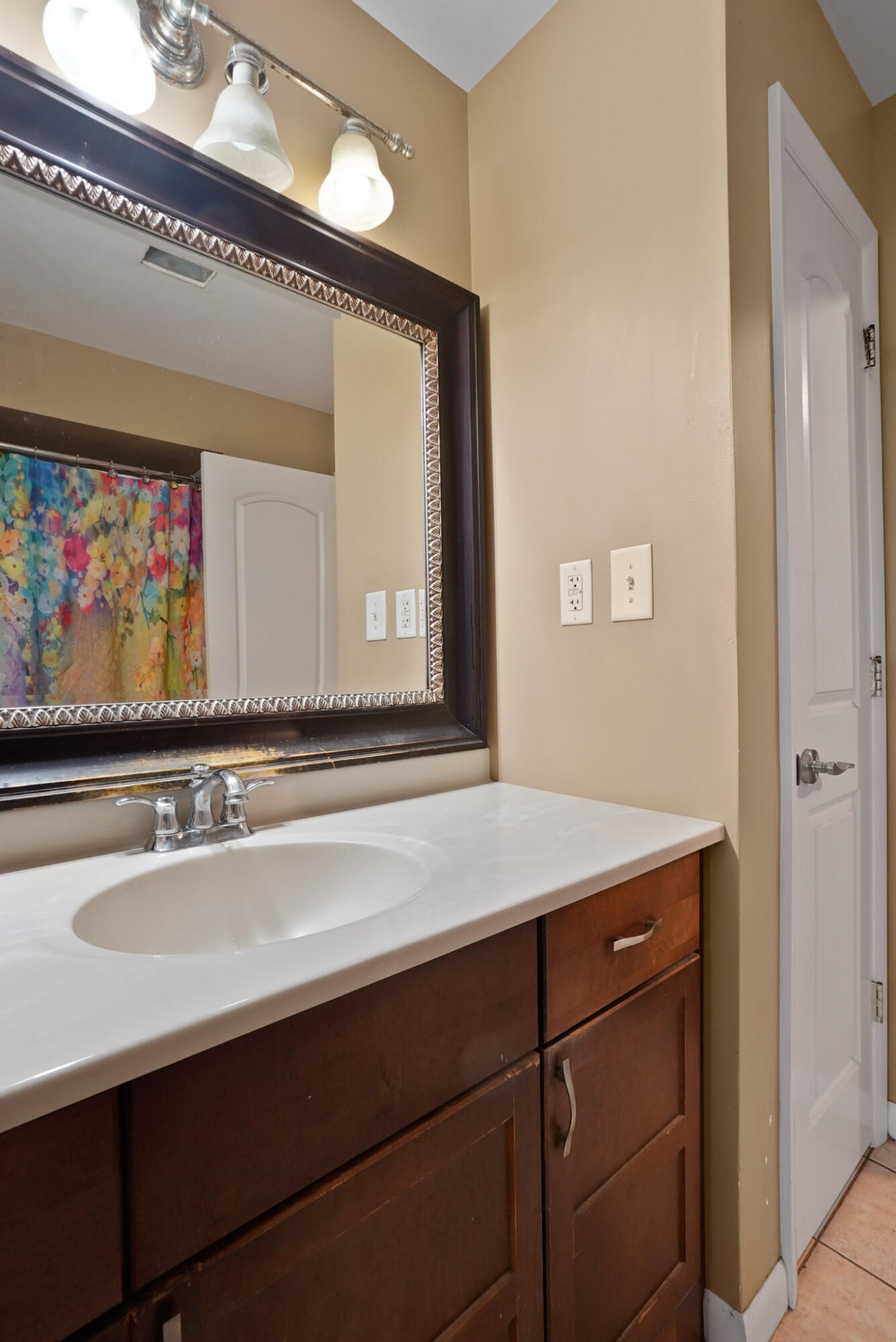 9307 Grace Street Highland, IN 46322 - Photo 20 of 32 1335x2000