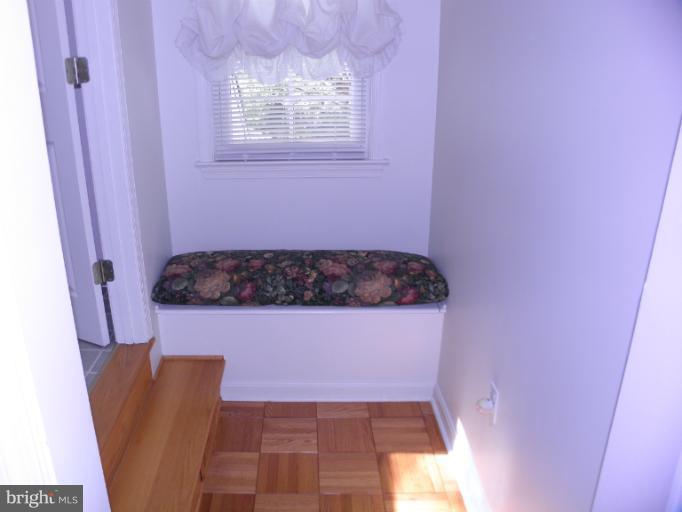 2902 Ivydale Street Silver Spring, MD 20902 - Photo 15 of 24 Bedroom (Master) sitting room