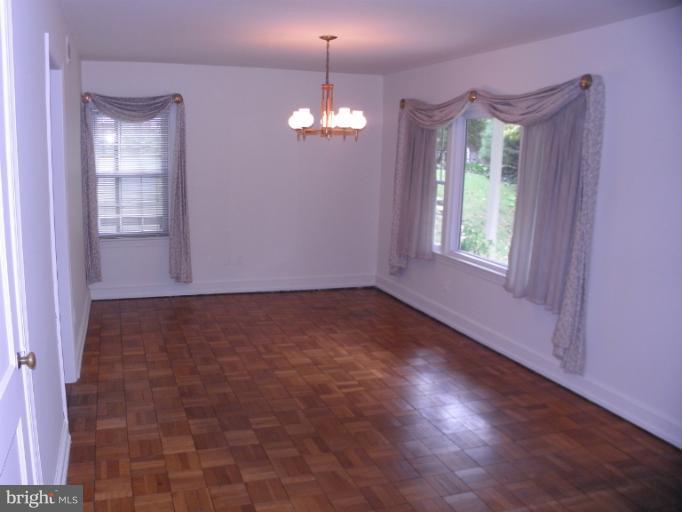 2902 Ivydale Street Silver Spring, MD 20902 - Photo 8 of 24 Dining Room with wood floors