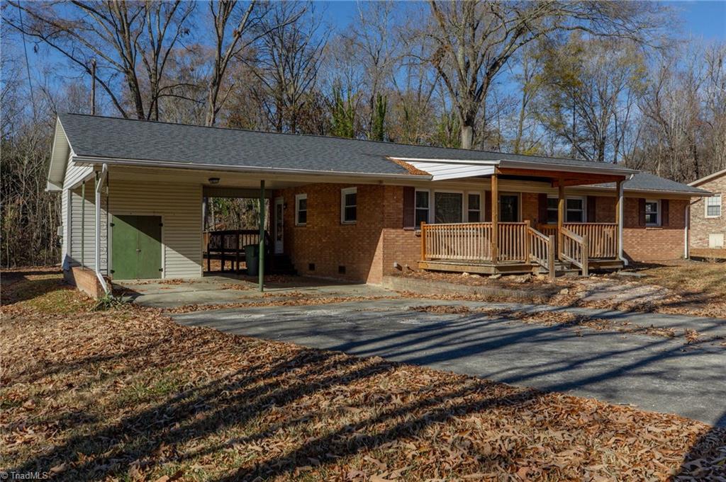 121 South Edgewood Road Eden, NC 27288 - Photo 3 of 26 Gallery Image 3