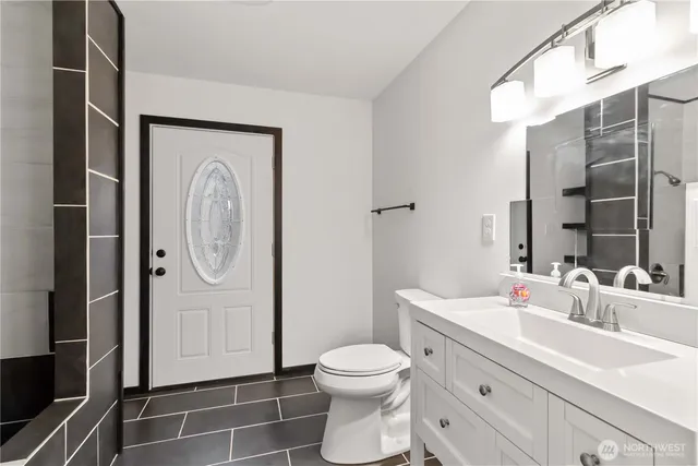 a view of walk in closet