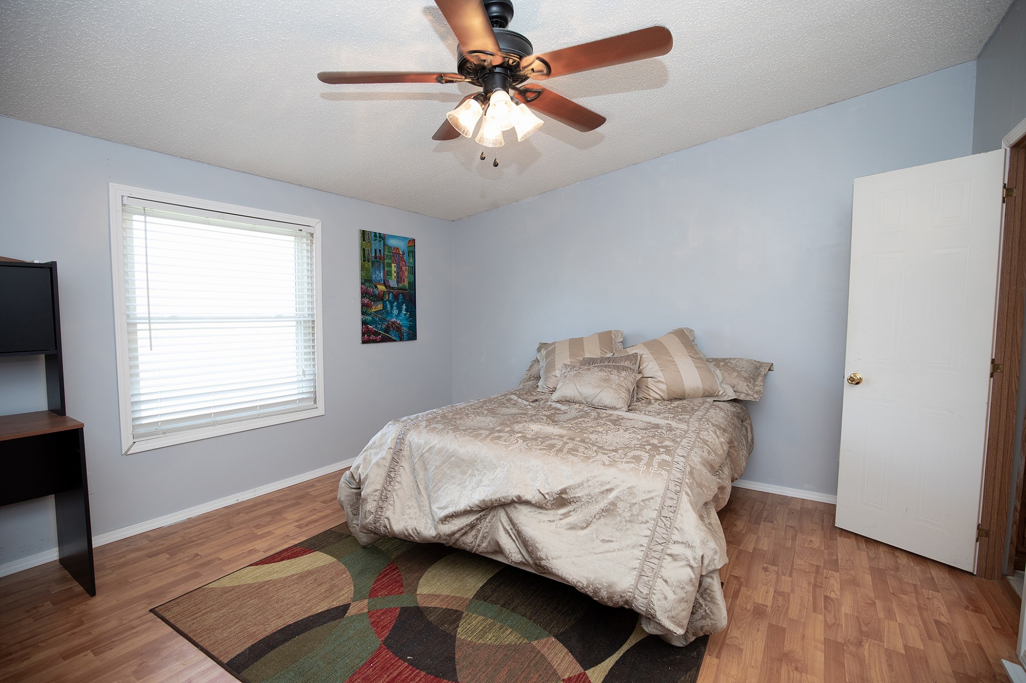 2113 Sugar Camp Road Springfield, TN 37172 - Photo 19 of 47 a bedroom with a bed and a window