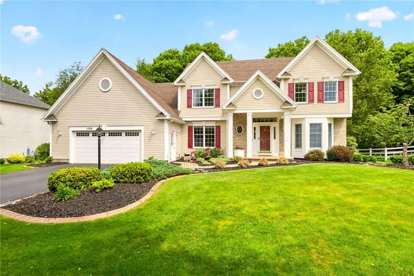 $499,900 | 1500 Fallen Leaf Terrace, Webster, NY 14580