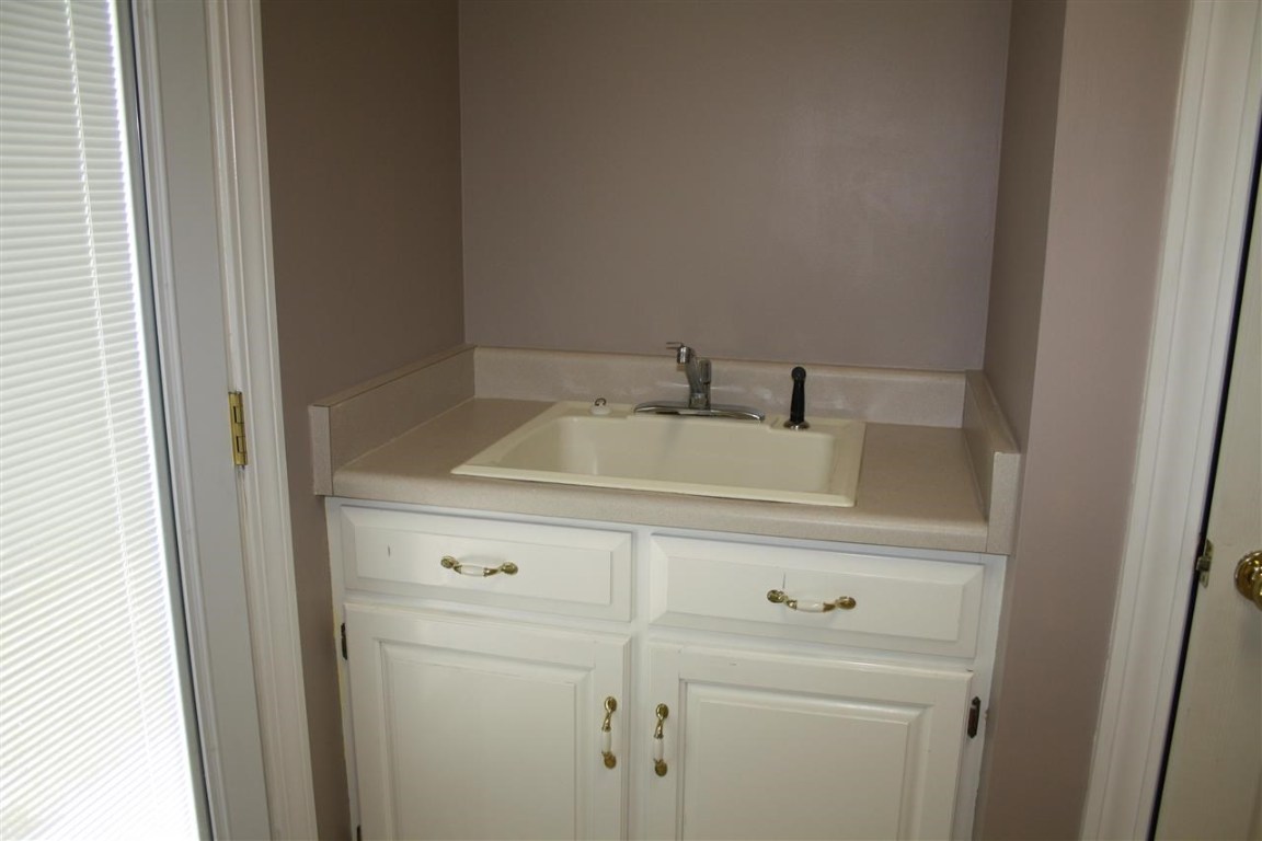 15052 Beacon Ridge Drive Seneca, SC 29678 - Photo 11 of 28 Gallery Image 11