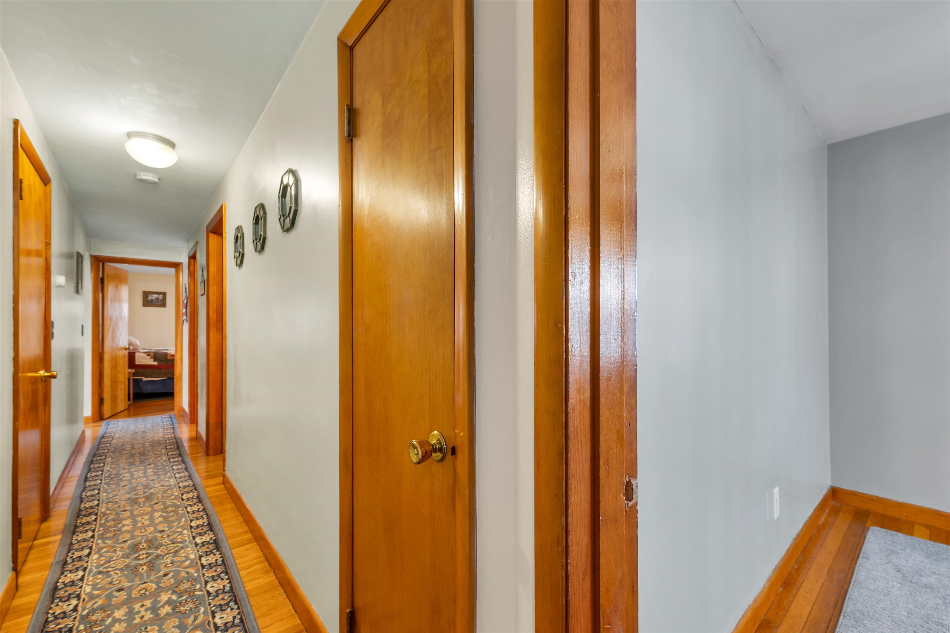 4 Jefferson Avenue Rochester, NH 03867 - Photo 34 of 46