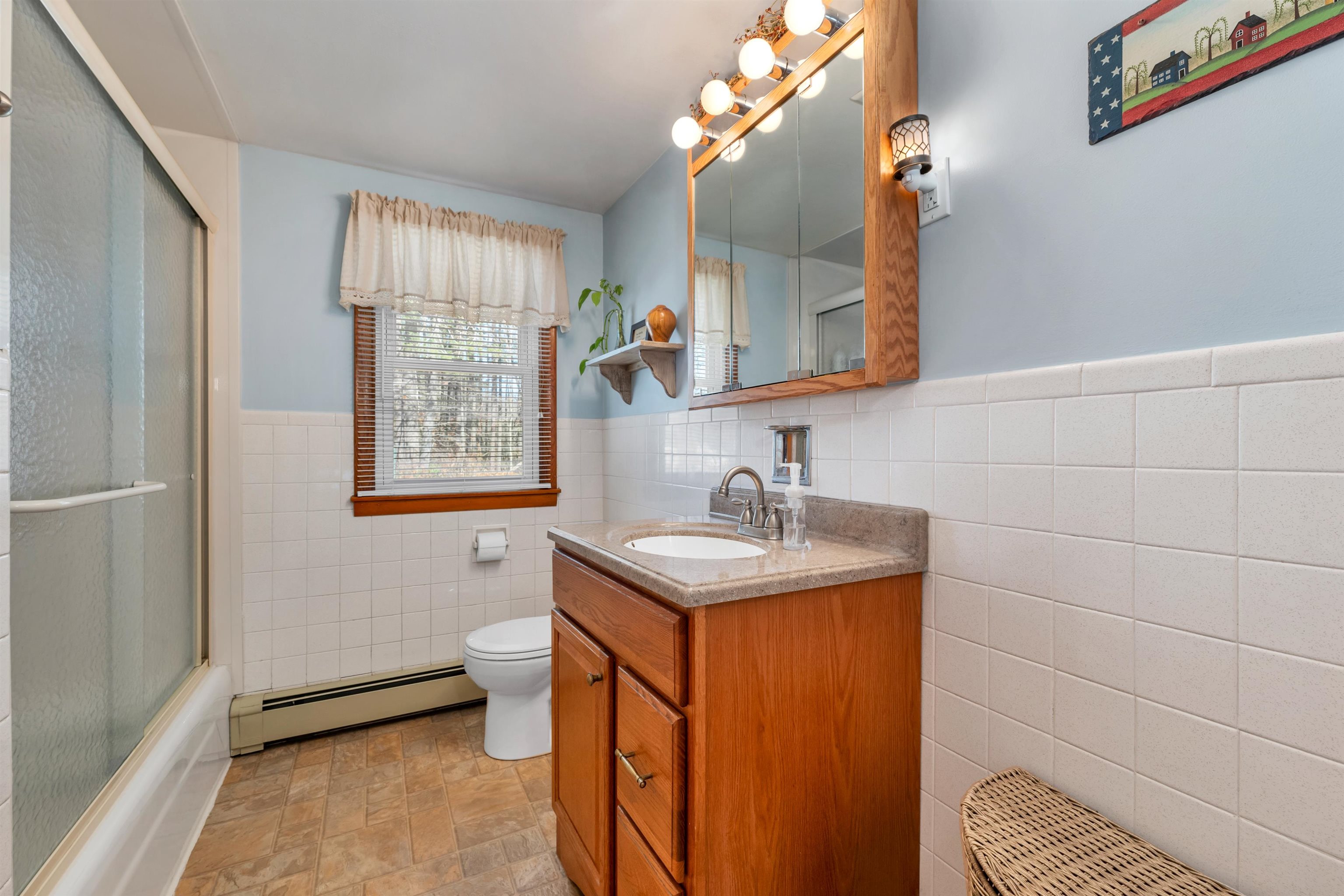 4 Jefferson Avenue Rochester, NH 03867 - Photo 37 of 46