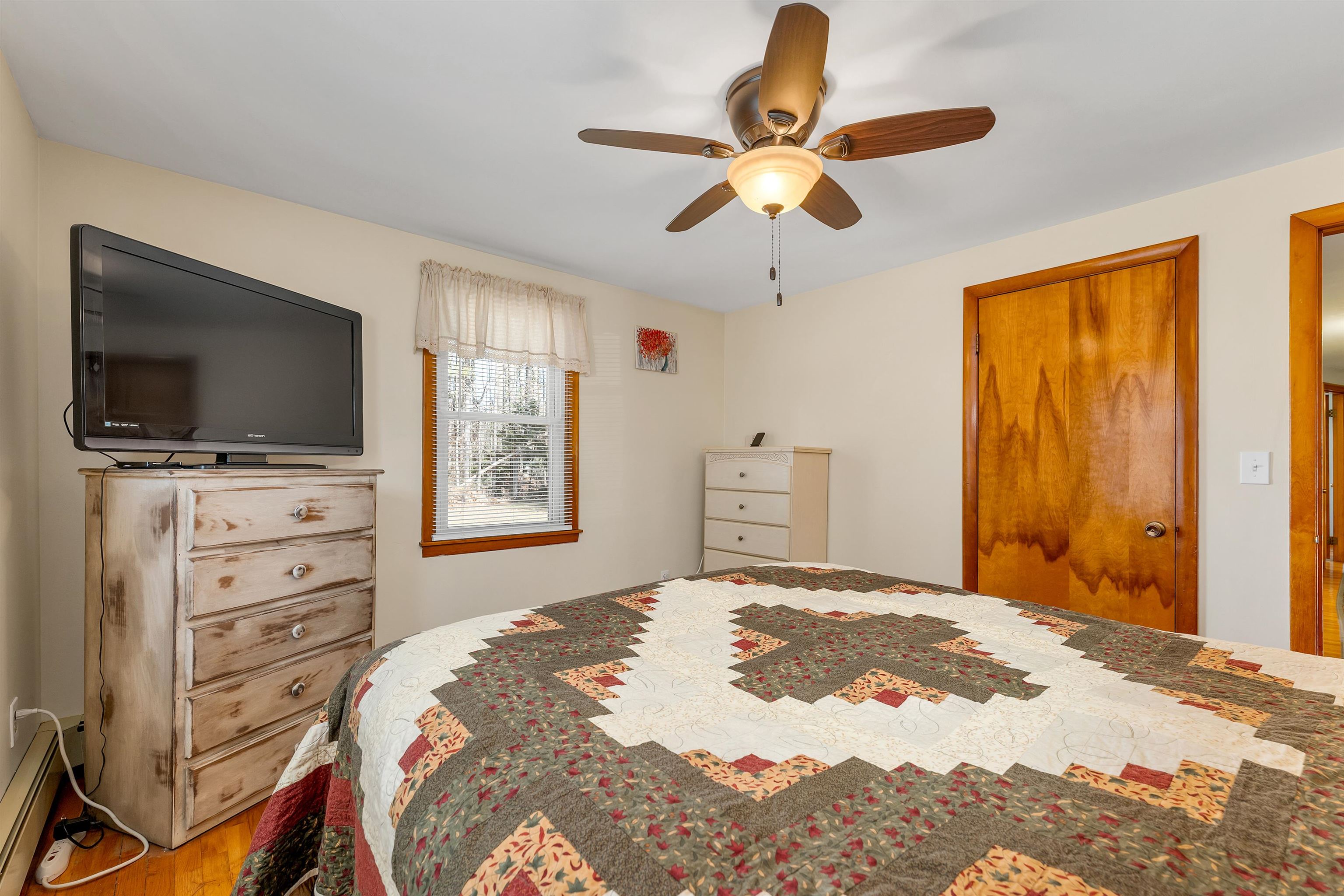 4 Jefferson Avenue Rochester, NH 03867 - Photo 41 of 46