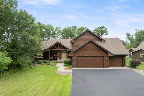 $1,699,000 | 11527 Milinda Shores Road, Crosslake, MN 56442