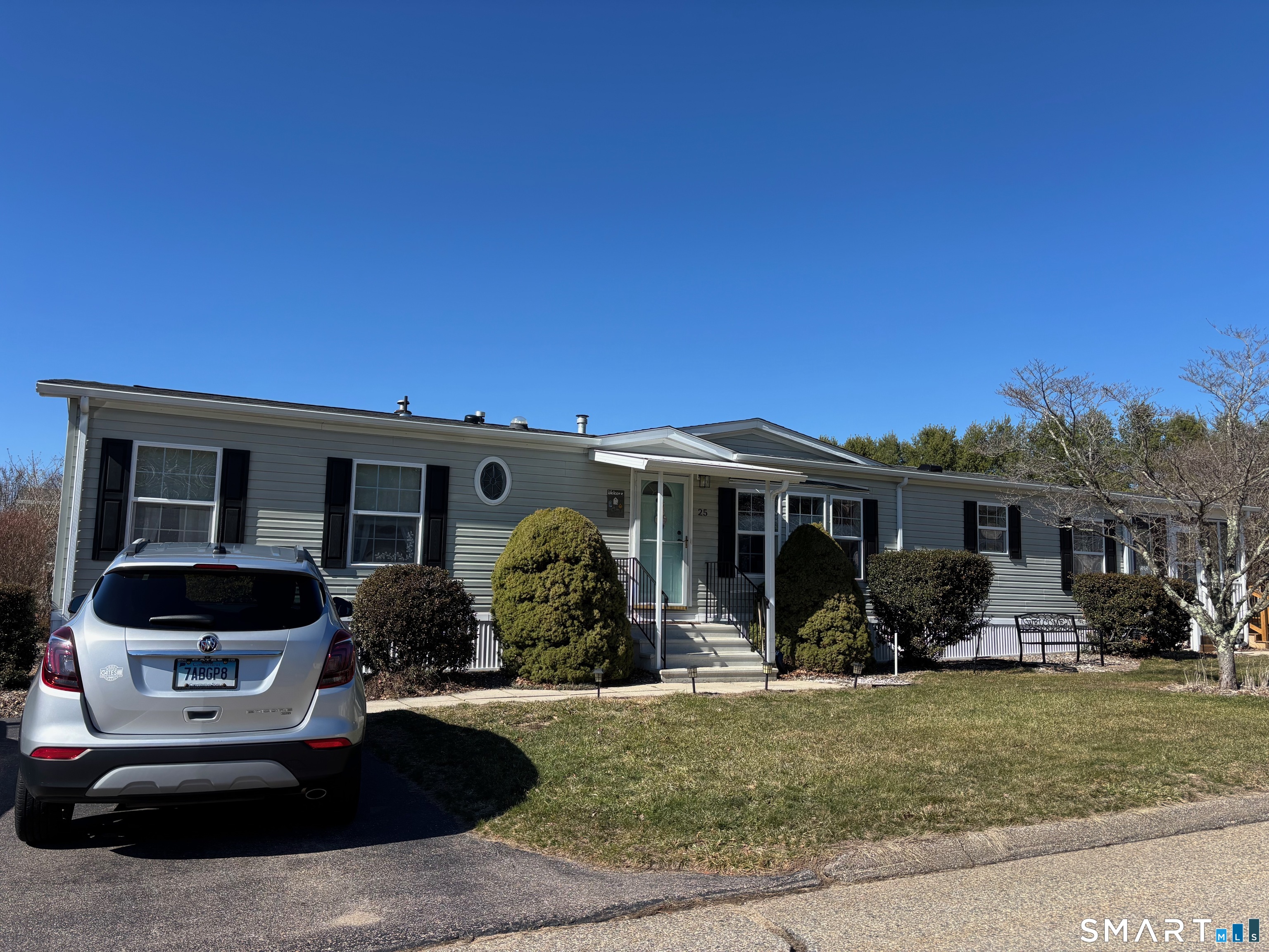 25 Kitty Lane Windham, CT 06256 - Photo 1 of 19