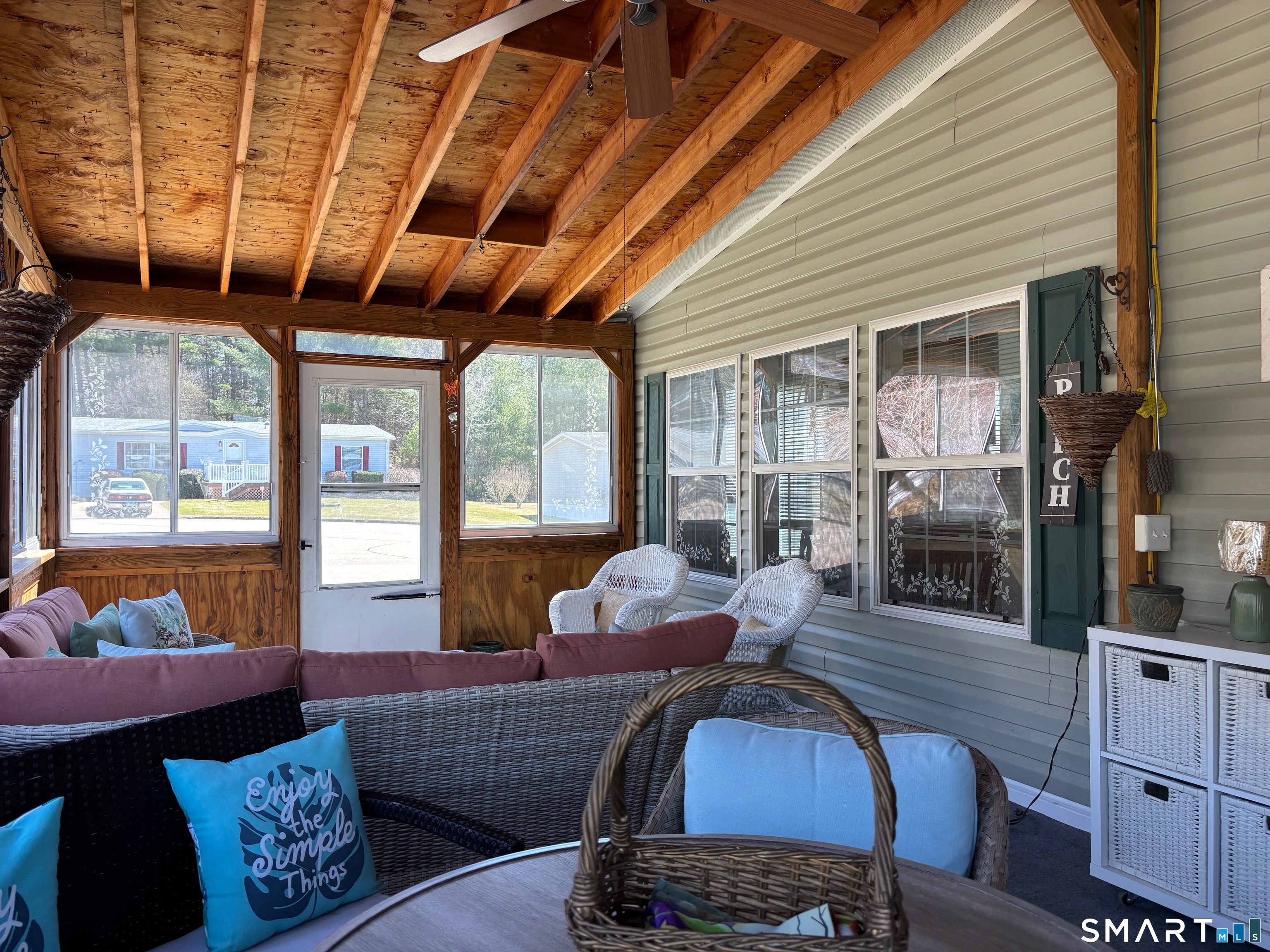 25 Kitty Lane Windham, CT 06256 - Photo 16 of 19 3-season room