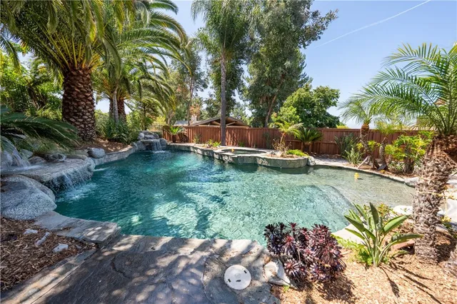 $1,399,999 | 31465 Inverness Court, Temecula, CA 92591